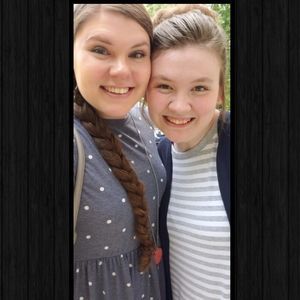 Meet your Posher, Abby
